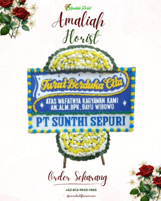 Papan Bunga Duka di Puncak Sorik Marapi