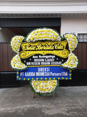 Papan Bunga Duka di Puncak Sorik Marapi